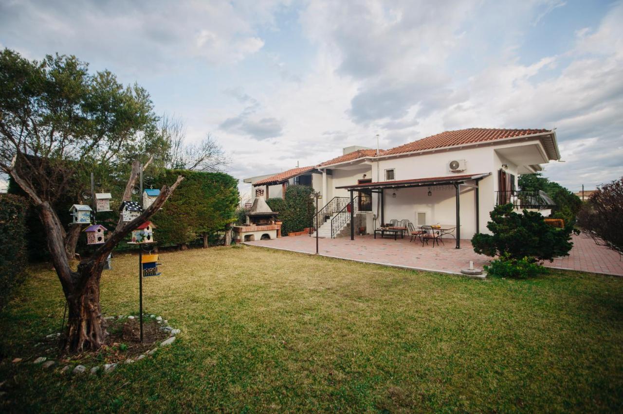 Villa Mythic House Leptokaryá Exterior foto